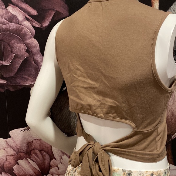 Womens Crop Tank - Picture 2 of 2